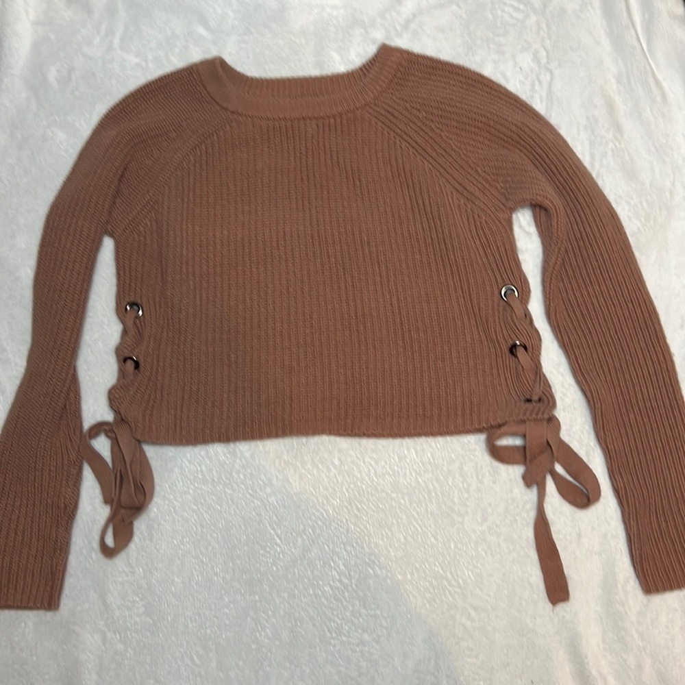 Crop top sweater